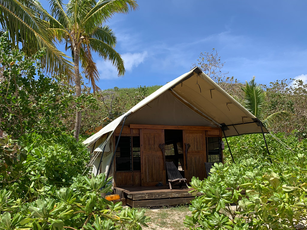 barefoot_kuata-safari_tent